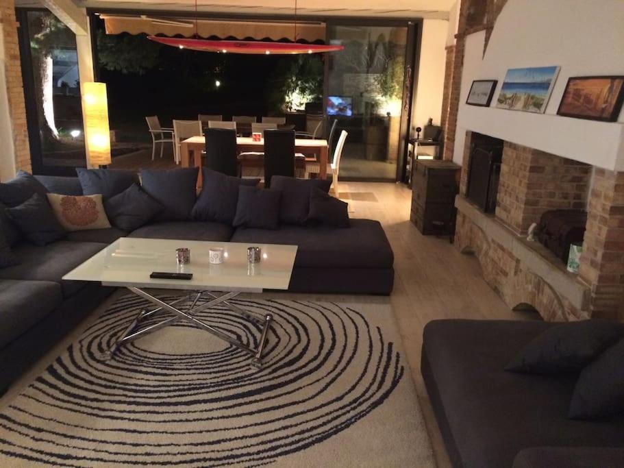 Villa Saint-Come, Du Grand Luxe A 1 Min De La Mer Hyeres Exterior photo